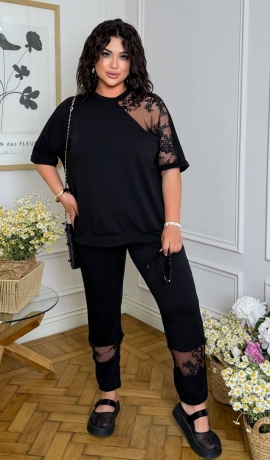 LIA25138 Divdaļīgs kostīms ar mežģīni