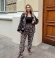 LIA19236 Divdaļīgs samta kostīms ar mežģīni